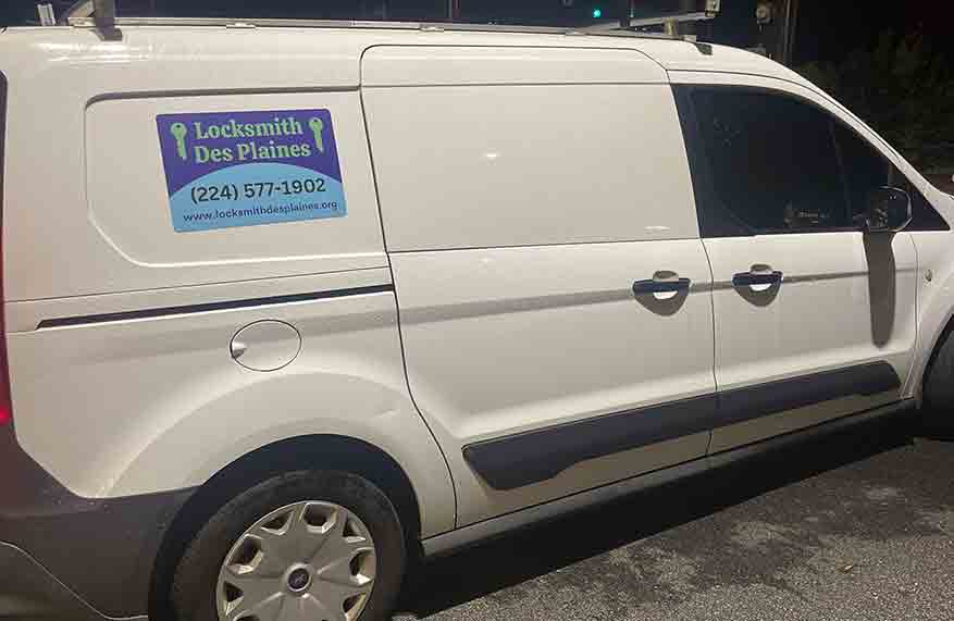 Locksmith services Des Plaines GA